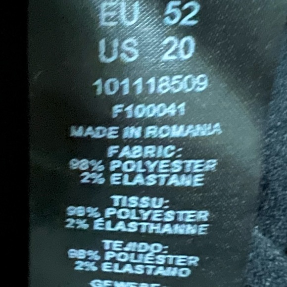 Black Kimono styled wrap Dress - Picture 7 of 10